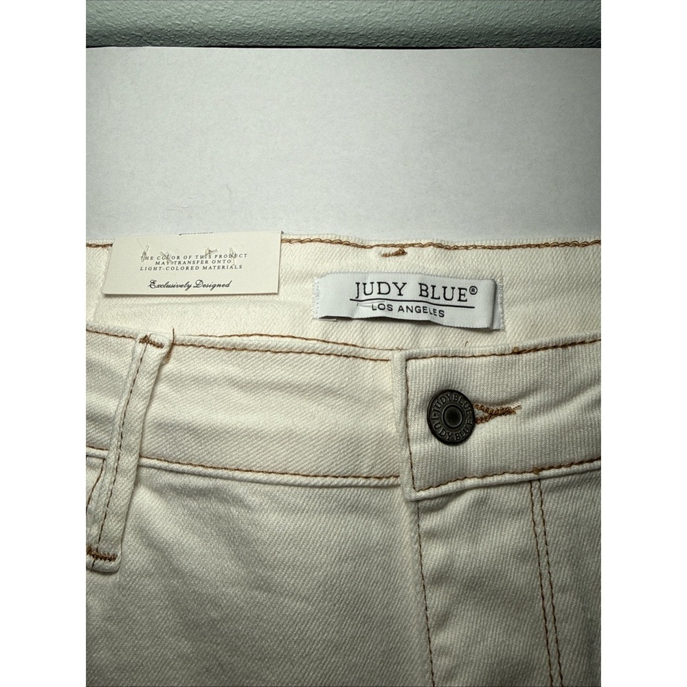 Judy Blue white cream Denim Tummy control Shorts Distressed Womens Size 2XL NWT - Picture 6 of 9